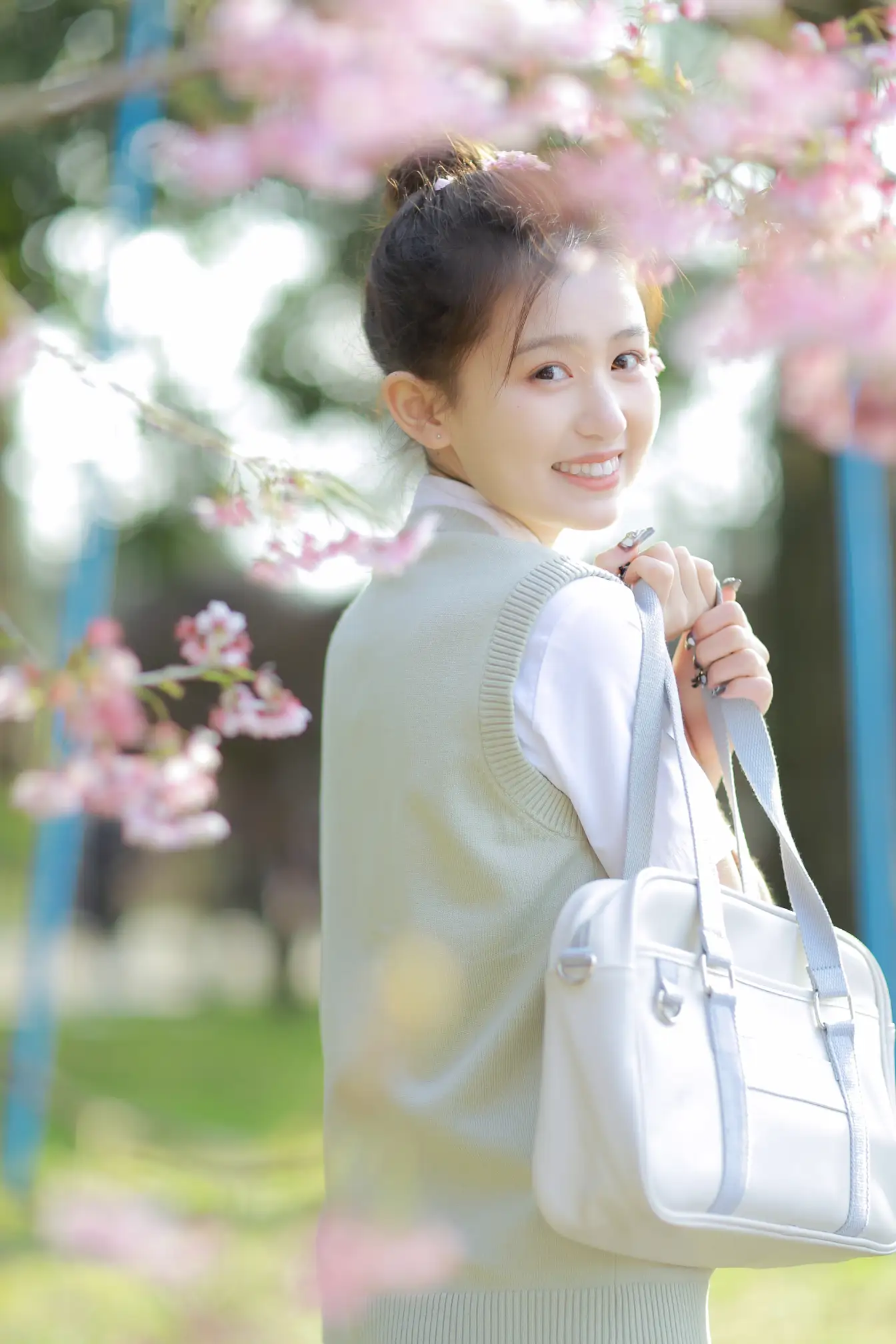 [YITUYU] 2022.05.11 Vol.854 – The heartbeat of spring under the cherry blossoms Rachel's happy life#[23P]-4